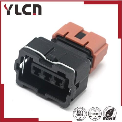 Free shipping 3 Pin Waterproof Female Boschs Automotive Electrical Connector for KUM PB185-03326