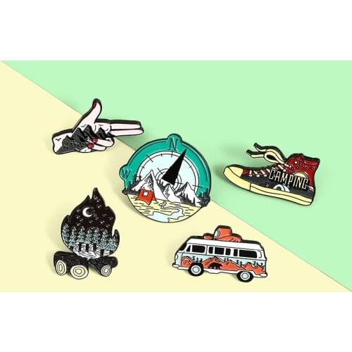 Wild adventure Enamel Pins Go Hiking OutdoorsShoe Bonfire Compass Brooches Badges Fashion Jewelry Gifts for Friends Wholesale