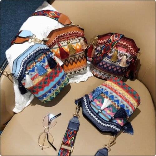 Haopianyidongxi Women's Woven Bags