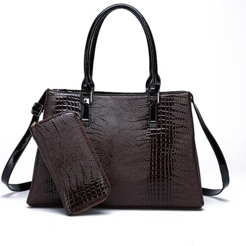 The new 2019 Europe, America, Japan and South Korea fashion trend single shoulder diagonal portable womens bags