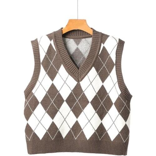 2021 autumn and winter fashion new plaid sleeveless V-neck knitted sweater vest women Western style all-match blouse
