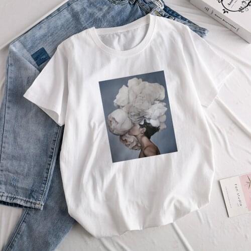 Aesthetics Sexy Flowers Feather Print Harajuku Tops Tees New Summer Fashion Retro Kawaii Casual Sweet Lady Short-sleeve T-shirt