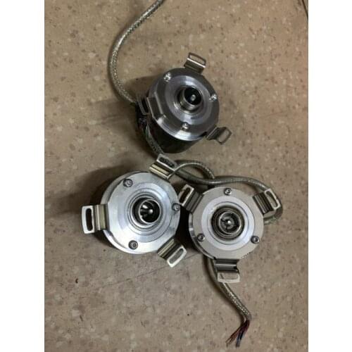 ITD 21 A 4 Y79 1024 H NI KR0 2 E 14 encoder , used in good condition . 80% appearance new , good working , free shipping