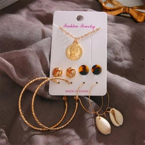 Hot sale pendant earrings with exclusive fashion earring set avatar shell circle bohemian combination earrings for trendy women