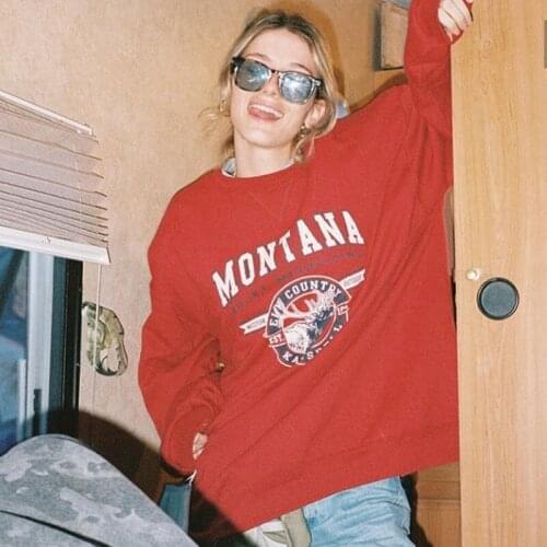 B-TOTO Retro Bm Red Print Vintage Sweater Women Autumn And Winter Tide Ins Round Neck Loose Bf American street