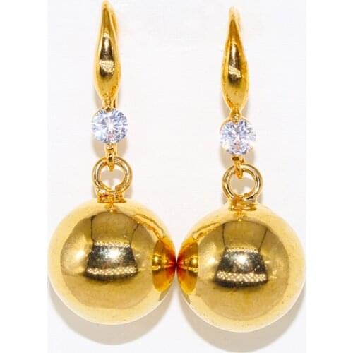 Xinhuias Dangle Earrings