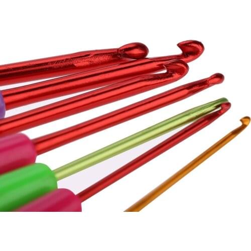 7pcs 14cm Multicolor Plastic Knitting Needles Crochet Hooks Kit With Ergonomic Grips Circular Knitting Pins Crochet Weaving Pins