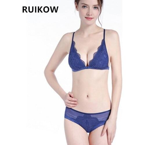 New Syle Wireless Womens Underwear Suit Lace Sexy Push Up Bras & Thongs Sets Front Buckle Young Girl Deep V Brassiere Set