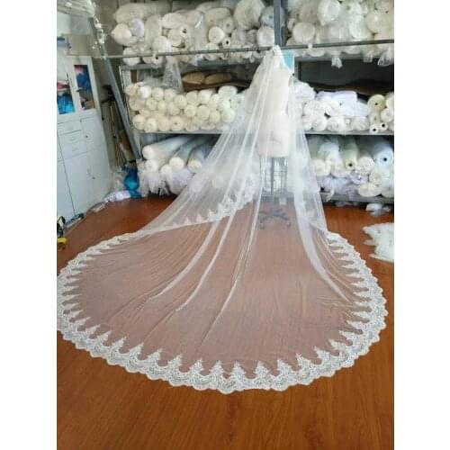 New Hot real picture White/Ivory 118"W (3 meter width ) Beautiful Cathedral Length Lace Edge Wedding Veil Long Bridal Veils