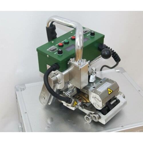 Geomembrane hot wedge welder for LDPE Geomembrane for the hazardous material containment, waste water treatment, mining leach