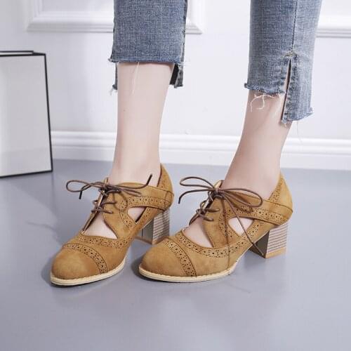 GILLIESNYI Suede Pumps