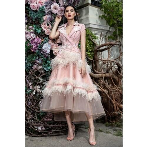 Pink Feather Prom Dresses V Neck 3D Flower Appliqued Beaded Celebrity Party Gowns Tea Length Costume Formal Evening Dress