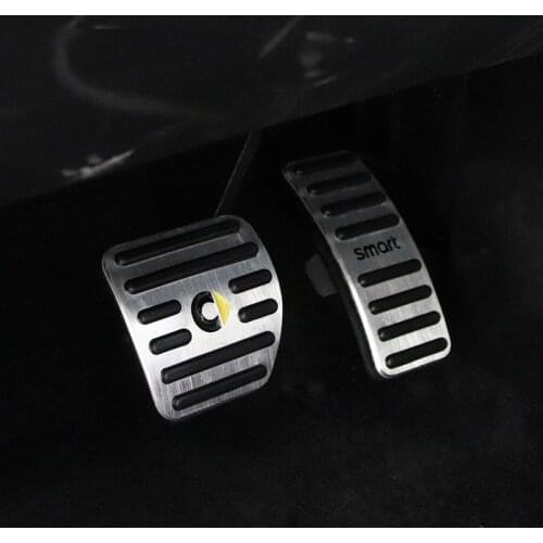 2 pcs Non-slip aluminum alloy throttle brake pedal cover for Mercedes-Benz Smart Forfour Fortwo 453 451 auto parts modification