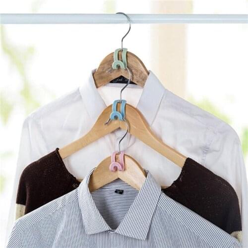 5Pcs Plastic Anti Slip Clothes Hanger Non Slip Hanger Hook Clothes Drying Racks Multifunction Scarf Clothes Seamless Hook