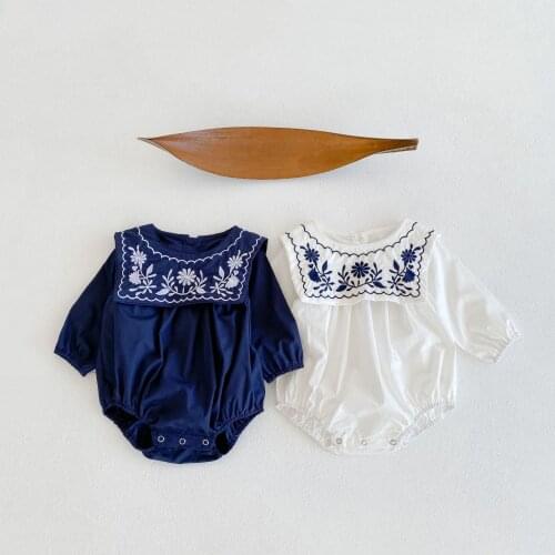8382 Newborn Baby Clothes Embroidery Bodysuit Autumn 2021 Cotton Navy Collar Embroidered Long Sleeve Baby Girl One Piece Clothes