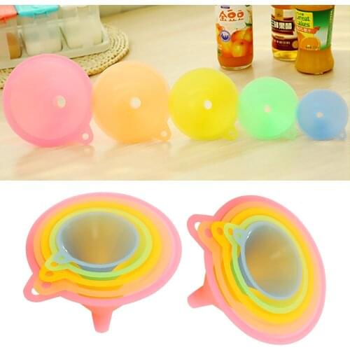 High Quality 5Pcs/SET Colorful Plastic Funnel Variety Household Liquid Oil Dispensing Pour Oil Fuel Hopper Car Kitchen Gadgets 2