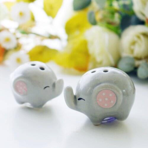 Ceramic Salt and Pepper Shaker Elephant Shape Spice Jar Container Seasoning Canister Wedding Party Tabletop Kitchen Favors