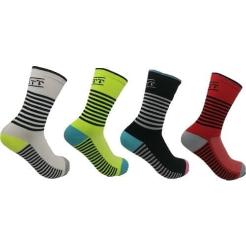 1pairs brand Mens Cycling sports Basketball socks Protect feet breathable wicking socks cycling socks Bicycles Socks