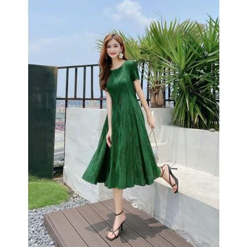 HOT SELLING Easing of o-neck fold Lady temperament dress fashion loose short sleeve big A-Line dress IN STOCK