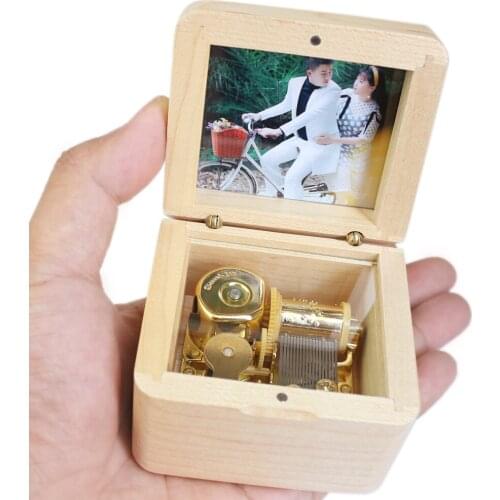 Sinzyo Handmade Wooden photo frame Canon music box birthday Gift For Christmas/Birthday/Valentines day gift boxs Maple wood