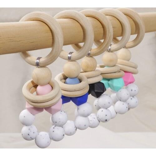 Fashionable Dummy Puree Coverall No Odors or Mold Pediatric Personalized Hand-Cranked Silicone Bead Grasping Pendant Diy Access