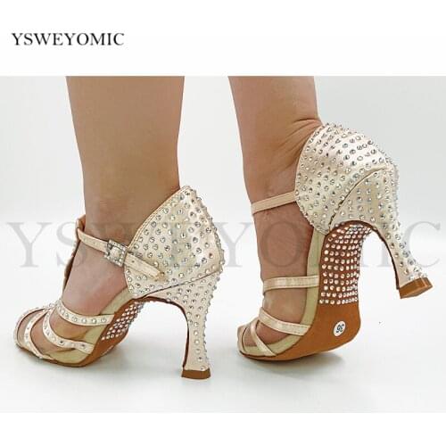 2021 Spring New Latin Dance Shoes Women Suede Outsole With Rhinestones Bachata Salsa Latin Style Dancing Shoes Cuban Heel 9cm