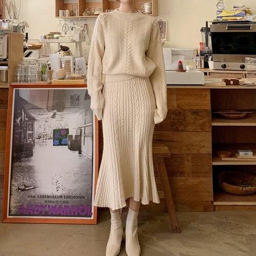 SMTHMA 2021 New Winter Warm Two Piece Set Womens Twist Knitted Sweater Pullover +Elastic Waist Long Mermaid Skirts Suit