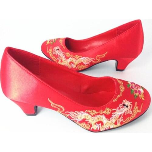 Real Photo Chinese Style Red Wedding Shoes Low Heels Womens Pumps Shoes