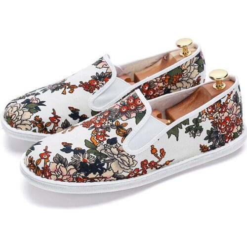 Old Beijing Mens and Womens Casual Shoes Personality Peas Mens Canvas Shoes Spring and Autumn Casual Unisex Loafers