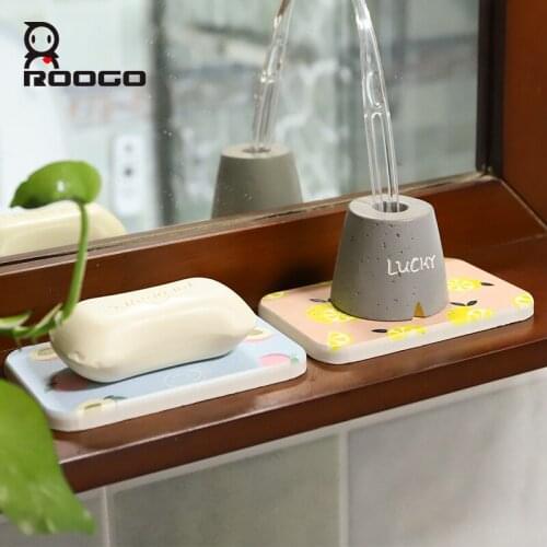 Roogo Creative Animal Drain Non-slip PVC Soap Pad Keeps Mold Dry-Resistant Soap Mat Eco-Friendly Soap Dish Bathroom
