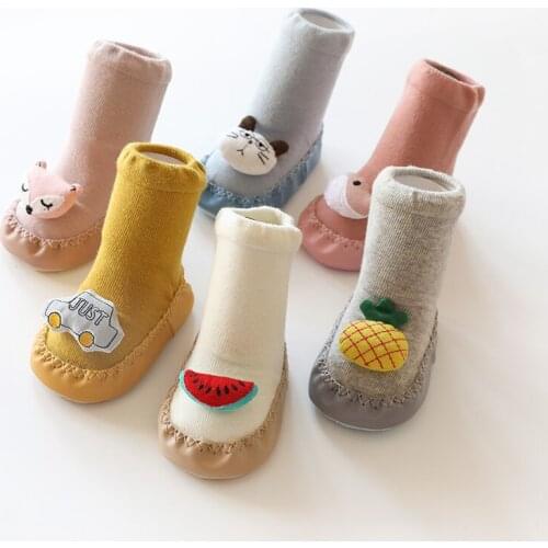 Toddler shoes baby infant shoes baby girl shoes for baby newborn shoes 2020 spring new arrival cartoon doll non-slip socks
