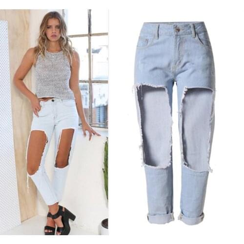 Summer hot-selling hot pants with big holes and big holes cowgirl cropped trousers wholesale knee big holes and hot pants