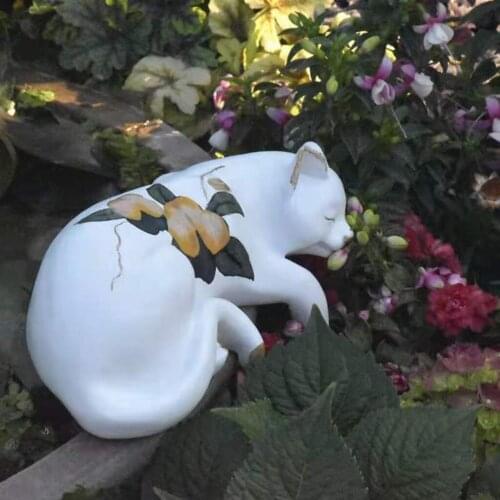 Resin Modern Cat Figurine Animals Sculpture for Home Living Room Bedroom Party Office Garden Yard Pet Statues Decorations