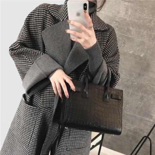 Woolen Long Women Coat Plaid Print Reversible Coat Loose Thick Wool Jacket OL Autumn Winter Woolen Coat Raglan Sleeve With Belt