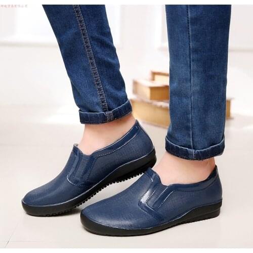 EXCARGO PVC Ankle Rainbots Men Round Toe Shoes Slip On Solid Shoe For Male New 2019 Shallow Rainboots Comfortable Low Flats