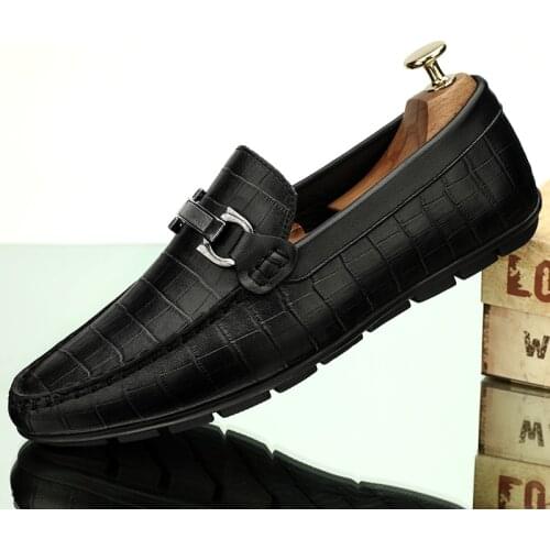 Genuine Leather Men Casual Shoes Retro Luxury Brand Classic Mens Loafers Moccasins Man Quality Breathable Business Slip on Shoes