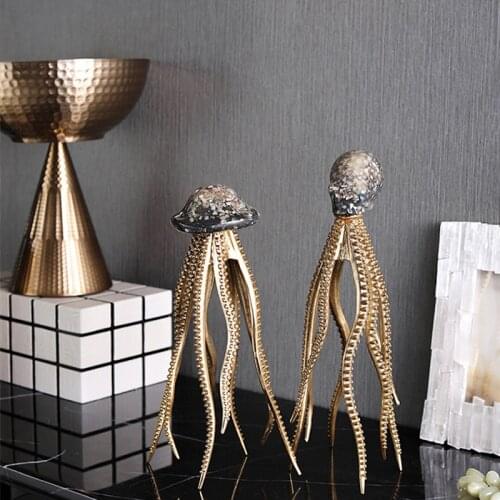 Modern Alien Species Octopus Ormanment Home Resin Art Crafts Living Room Hotel Decor Objects Office adornos para casa