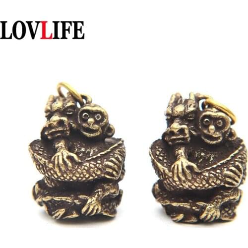 Retro Copper Chinese Zodiac Animal Dragon Hug Monkey Lucky Feng Shui Car Key Chain Pendants Jewelry Metal Brass Keyrings Charms