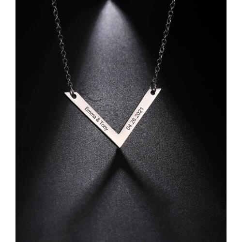 Sipuris Customized Name Necklace For Women Stainless Steel Personalized Name Date Necklace For Couple Fashion Jewelry Gift 2021