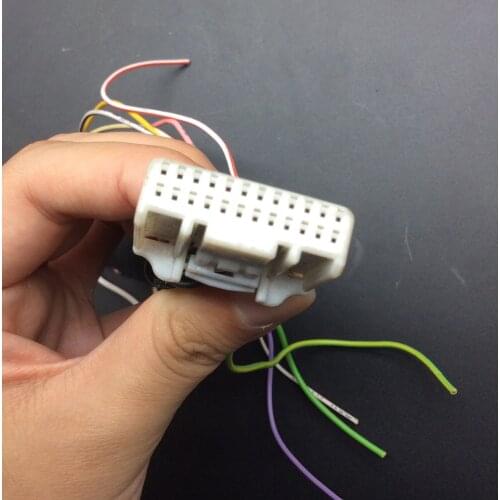 Second hand for Toyota Lexus CD power amplifier 24 pin plug navigation cable wire line