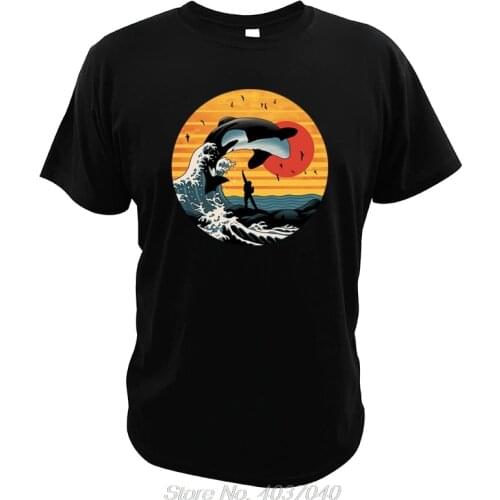 Killer Whale Full Moon T shirt Kanagawa Surf Orca Willy Seaworld Vintage Retro Movie Save Animal Free Willy T-shirt