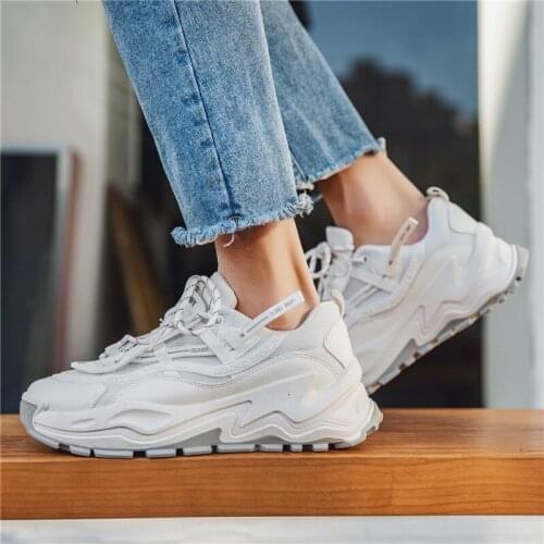 Fashion Chunky Sneakers Men Mesh Breathable Sports Trainers Running Shoes Street Style Man Dad Shoes Platform All-Match Loafers