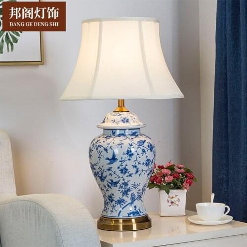 New Chinese classical retro Jingdezhen Ceramic desk lamp Blue American living room bedroom bedside lamp high grade decorative la