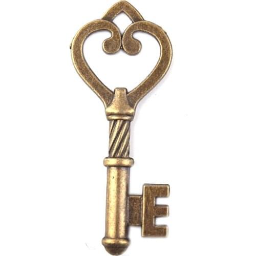 Wholesale Bronze Heart Key Pendant Small Necklace Alloy Jewelry Accessories Supplier 50pcs/lot