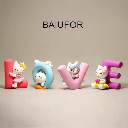 BAIUFOR Animal Miniature Cartoon LOVE Cat Mini Garden Decor DIY Terrarium landscape Figurines Home Accessories Toy Romantic Gifs