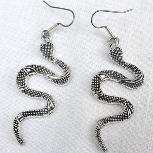 European and American Halloween Jewelry Gifts Cold ins Alternative Personality Python Pendant Necklace Hip Hop Retro Snake Earri