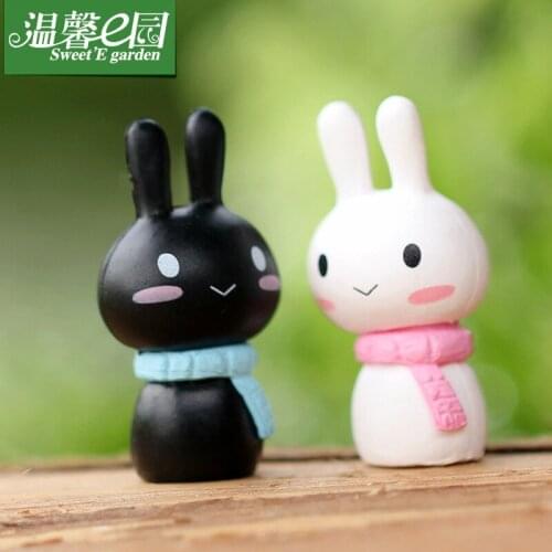 2pcs 2 Style White And Black Scarf Rabbit Toy Doll Lovers Ornaments Bunny Rabbit Micro Landscape Decoration Supply