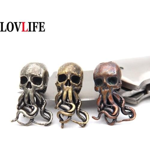 Punk Retro Octopus Skull Head Knife Beads Creative Keychain Pendants Jewelry Umbrella Rope Hangings EDC Outdoor DIY Accessories
