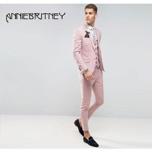 Summer Pink Men Suit 2018 Peaked Lapel 3 Pieces Formal Suits Slim Fit Groom Tuxedos Handsome Best Men Blazers Jacket+Pants+Vest