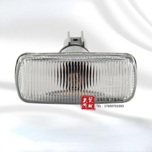 For Jeep Compass Patriot Dodge Journey Chrysler Sebring 300C Leaf Board Light Double Flashing Light Turn Signal Yellow Light